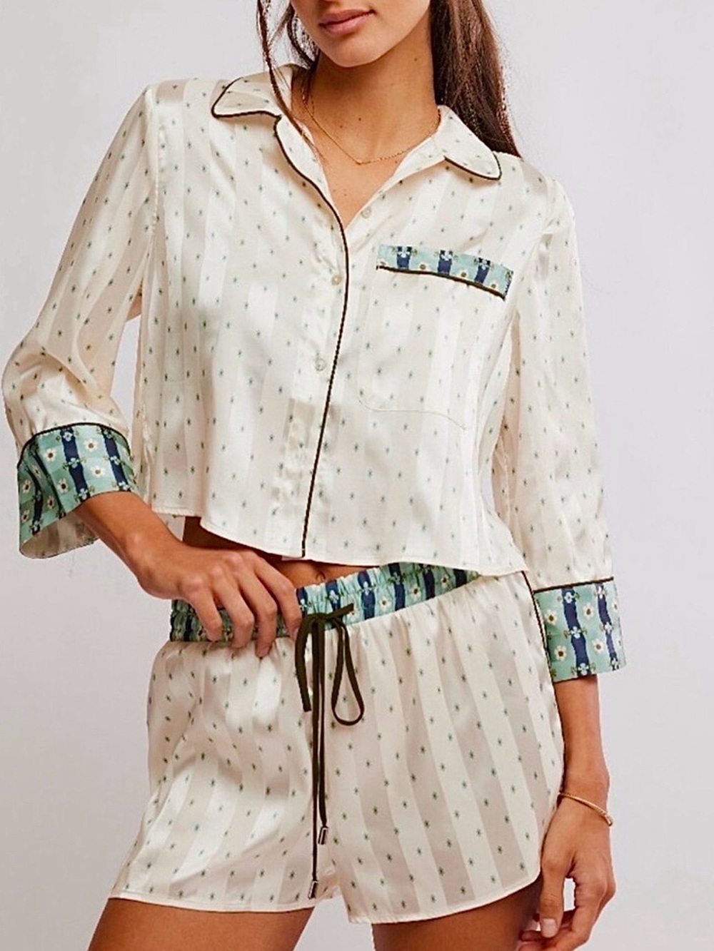 FREE PEOPLE PILLOW TALK PJ SET SIZE MEDIUM!! LIKE NEW!!